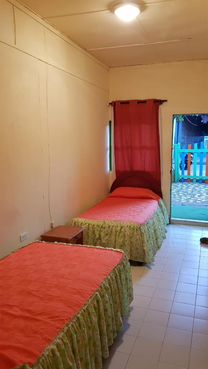 Apartahotel Tres Casitas San Andrés Extérieur photo